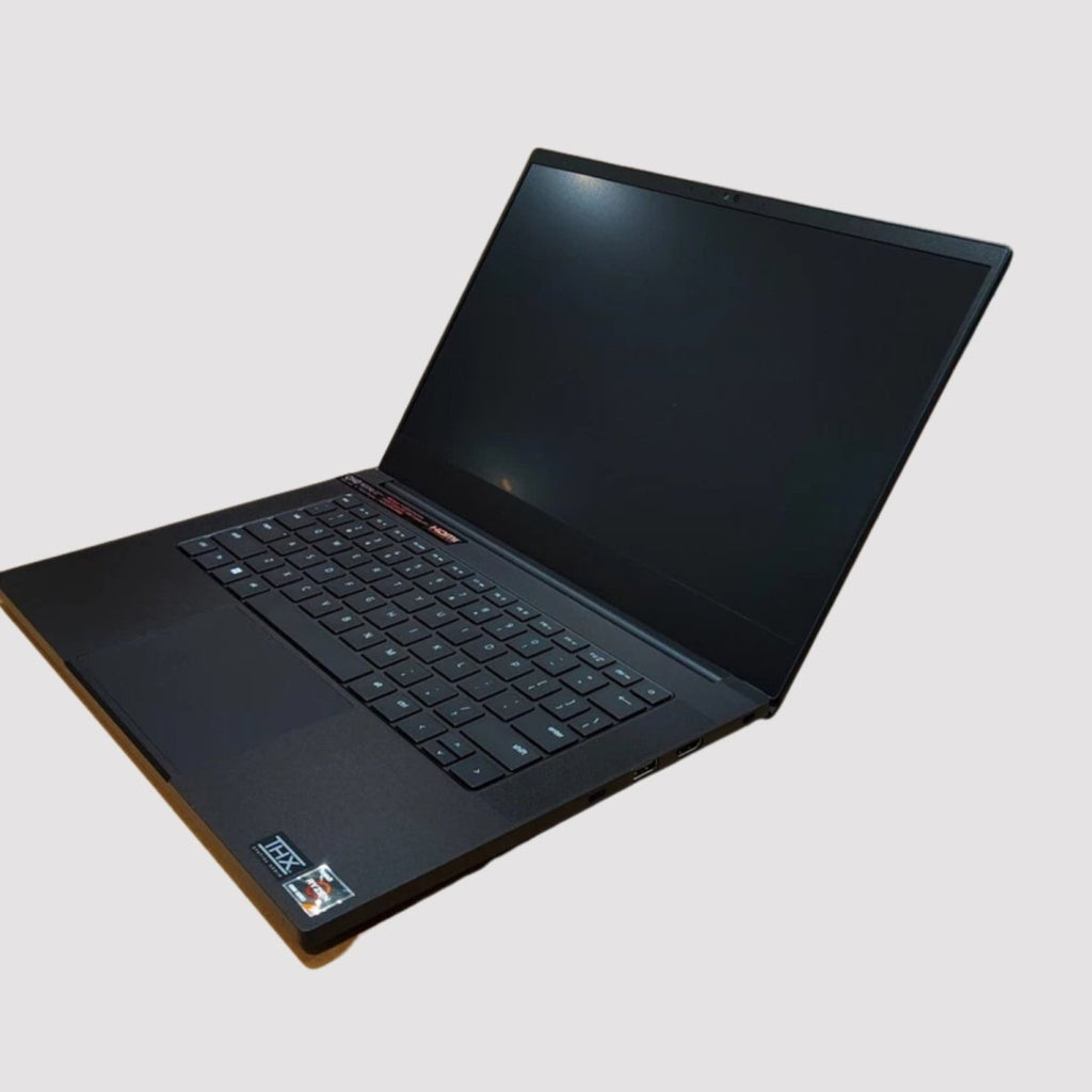 Razer Blade 14 AMD Ryzen 9 6900HX RTX 3080 Ti 16GB RAM 1TB SSD QHD 165Hz image 3