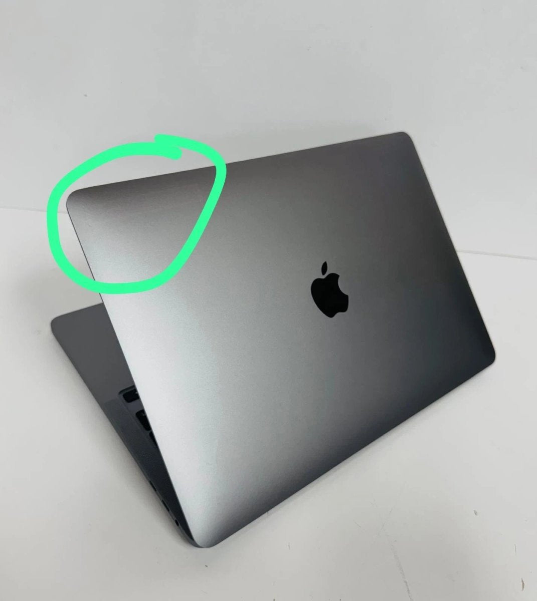 Apple MacBook Pro 13" (2020) – Intel Core i7 – 32GB RAM – 2TB SSD image 5