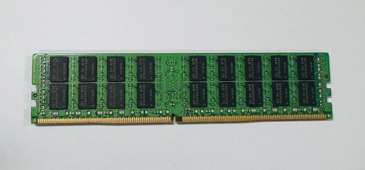 64GB (4×16GB) Samsung DDR4 ECC Registered Server RAM – PC4-2133P – RDIMM image 2