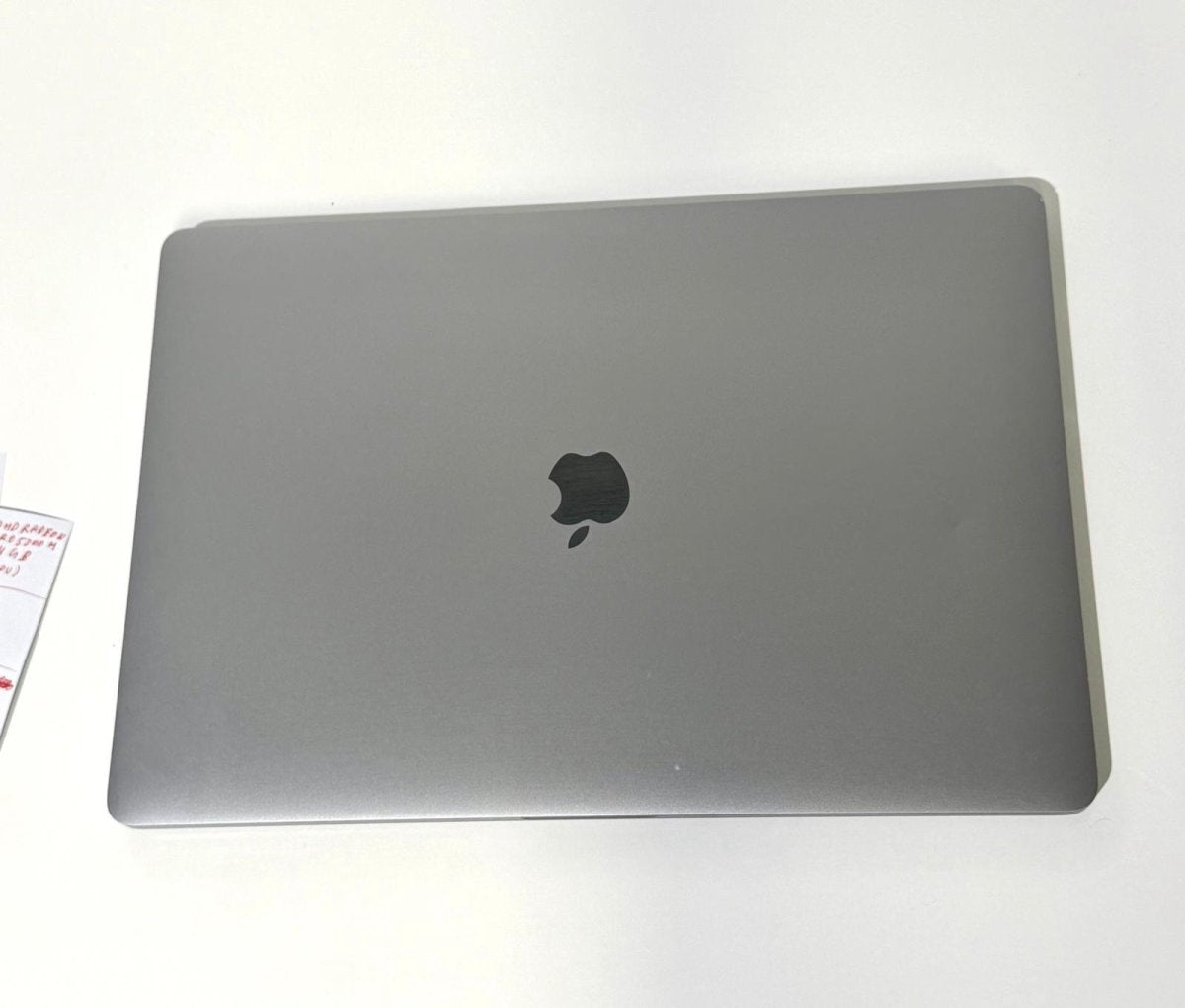 Apple MacBook Pro 16" 2019 i7 16GB RAM 500GB SSD AMD Radeon Pro 5300M 298 Cycles image 3