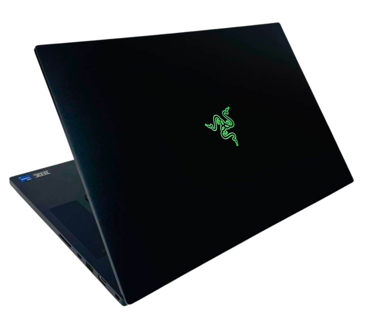 Razer Blade 17 i9-11900H 32GB RAM 1TB SSD RTX 3080 16GB 4K Touch 120Hz Laptop image 4
