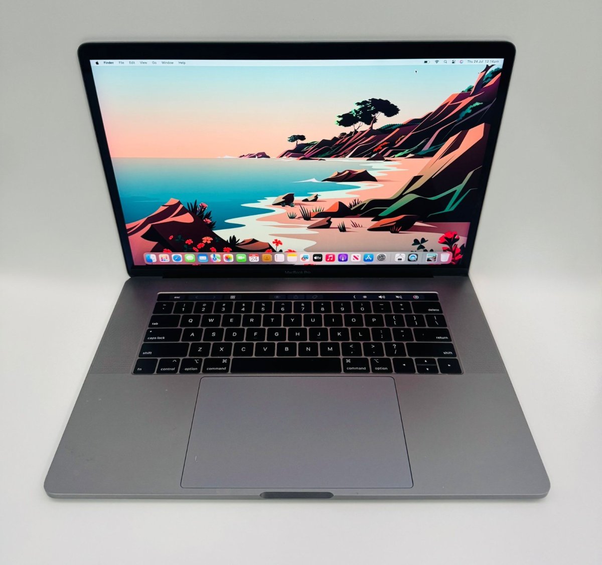 Apple MacBook Pro 2019 |  i7 | 16GB | 256GB | 15.4" Retina | Touchbar | B Grade image 1